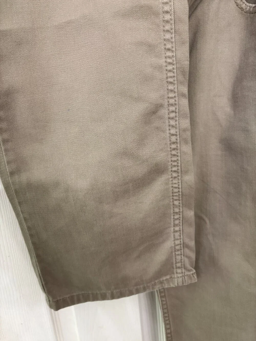 🛍️ Levi’s 559 Relaxed Straight Fit Tan Khaki Denim Jeans W33 L34